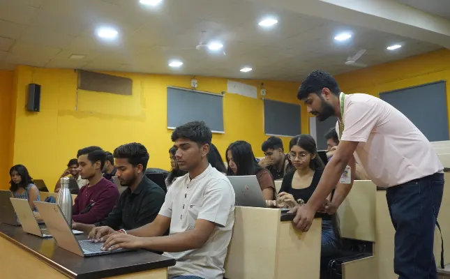 Industry Interaction Lab